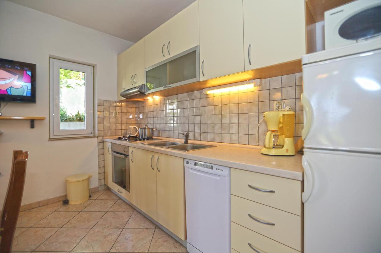 Apartment Stefani Хвар Экстерьер фото